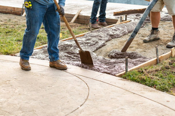Best Local Concrete Companies  in Thunder Mountain, NM
